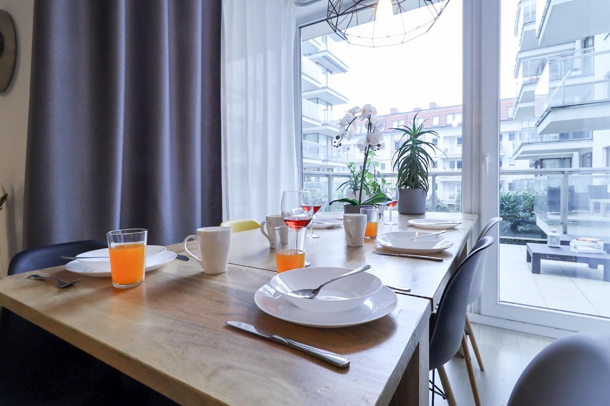 Six Dreams Spot Apartment Poznan Ngoại thất bức ảnh