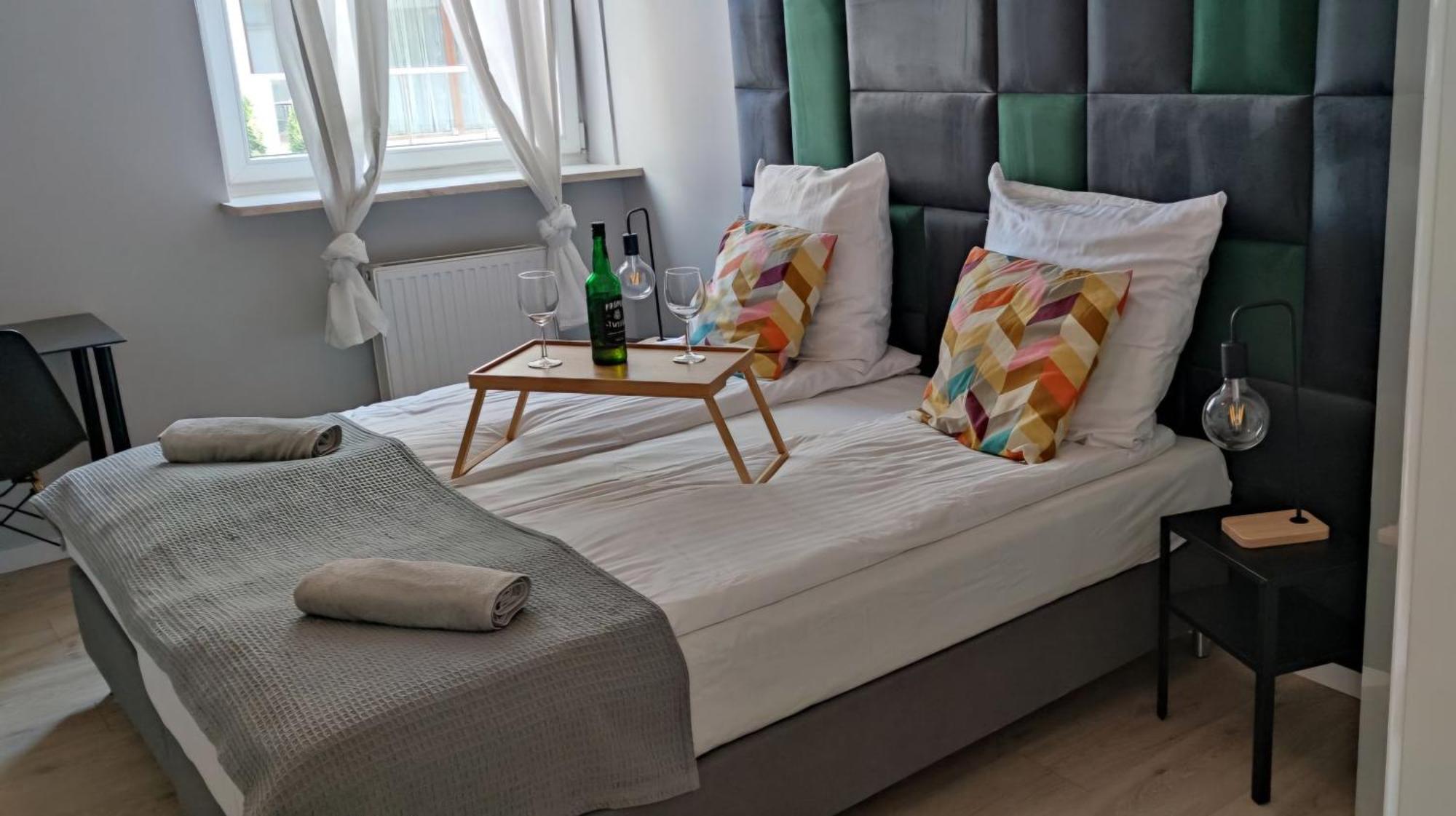 Six Dreams Spot Apartment Poznan Ngoại thất bức ảnh